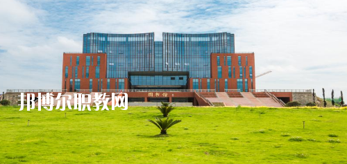 安順職業(yè)技術(shù)學(xué)院(中職部)2020年報名條件、招生要求、招生對象