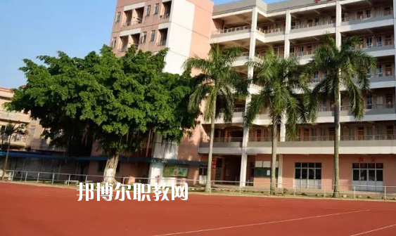 佛山順德區(qū)容桂職業(yè)技術(shù)學(xué)校2020年報(bào)名條件、招生要求、招生對(duì)象