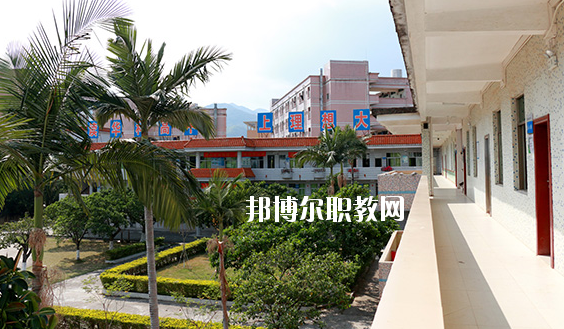 惠州華科職業(yè)高級(jí)中學(xué)怎么樣、好不好