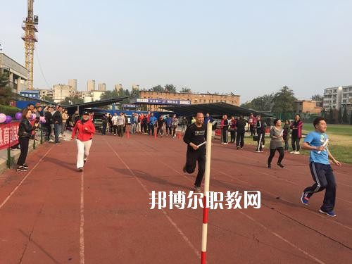 洛陽市體育運動學(xué)校2021年報名條件、招生要求、招生對象