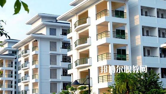 梅州職業(yè)技術(shù)學(xué)校2020年報(bào)名條件、招生要求、招生對(duì)象