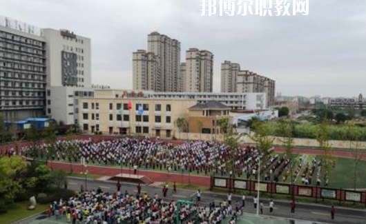 和縣機(jī)電工程學(xué)校2020年報(bào)名條件、招生要求、招生對(duì)象 