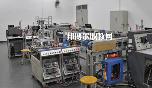 深圳第二高級技工學校2020年報名條件、招生要求、招生對象