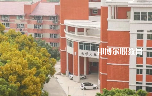 汕頭幼兒師范學(xué)校2021年報名條件、招生要求、招生對象