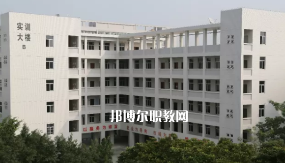 汕頭鮀濱職業(yè)技術(shù)學校2021年學費、收費多少