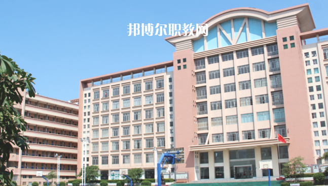 汕頭經(jīng)貿(mào)職業(yè)技術(shù)學(xué)校怎么樣、好不好