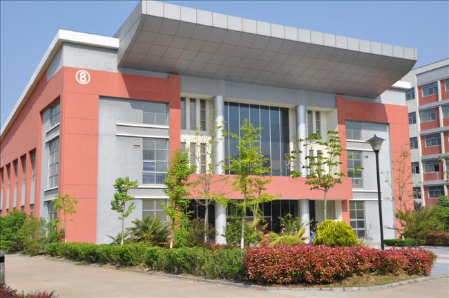 江蘇省東海中等專業(yè)學(xué)校怎么樣、好不好