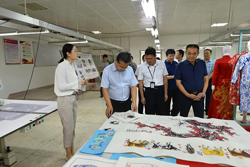 江蘇省連云港工貿(mào)高等職業(yè)技術(shù)學(xué)校2021年報(bào)名條件、招生要求、招生對(duì)象