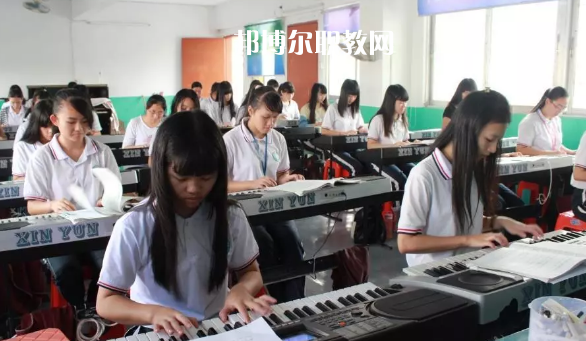 普寧科技職業(yè)技術(shù)學(xué)校2021年學(xué)費、收費多少
