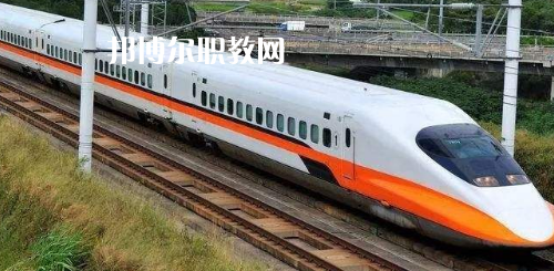 南寧2021年讀鐵路學(xué)?？梢钥即髮W(xué)嗎