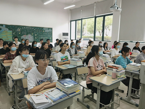 蘇州旅游與財經(jīng)高等職業(yè)技術(shù)學(xué)校2021年學(xué)費、收費多少