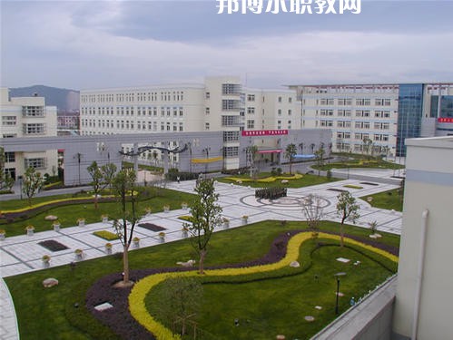 西昌現(xiàn)代職業(yè)技術(shù)學(xué)校2021年報名條件、招生要求