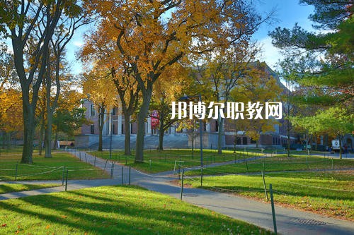 瀘州市工業(yè)技工學校2021年報名條件、招生要求