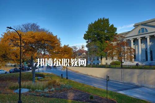 四川省工業(yè)設(shè)備安裝技工學(xué)校2021年報(bào)名條件、招生要求