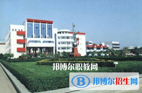 潢川幼兒師范學校2021年報名條件、招生要求、招生對象