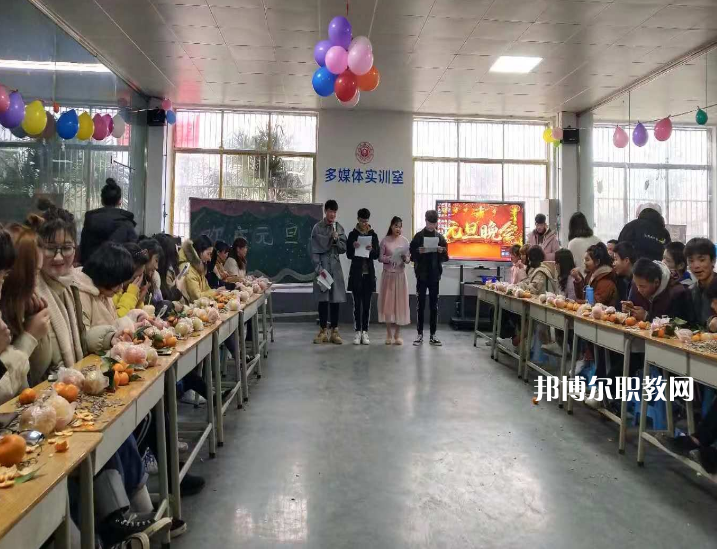阜南技工學(xué)校2021年報名條件、招生要求、招生對象