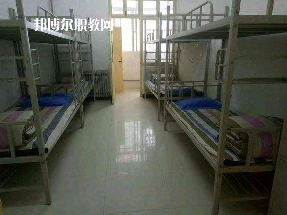 紫云民族職業(yè)技術(shù)中學2021年宿舍條件