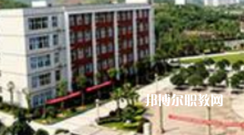 務(wù)川中等職業(yè)學(xué)校2021年報(bào)名條件、招生要求、招生對(duì)象