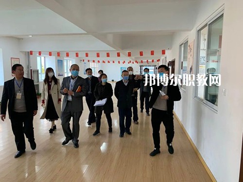 泰州市鳳凰藝術(shù)學(xué)校怎么樣、好不好