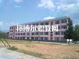 耿馬縣職教中心2021年報(bào)名條件、招生要求、招生對(duì)象
