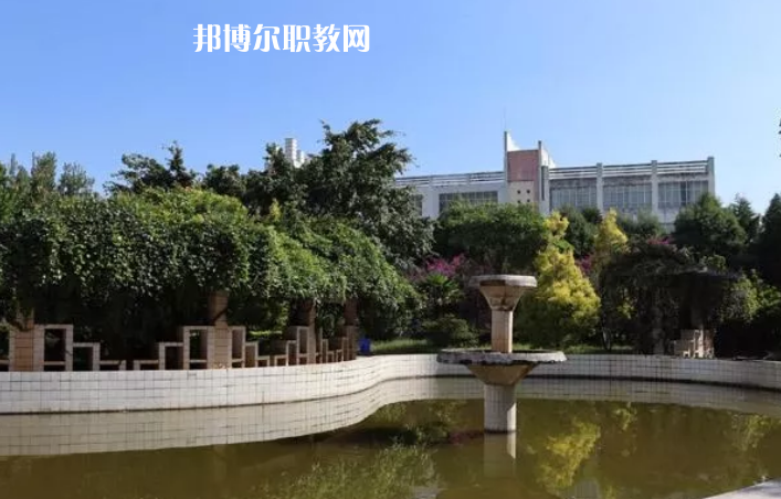 宜良高級職業(yè)中學2021年報名條件、招生對象
