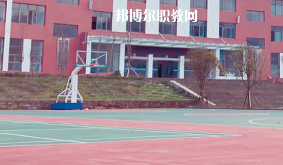貴州貴陽市商貿(mào)學(xué)校2021年報名條件、招生要求、招生對象