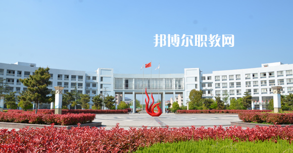 江蘇省宿遷中等專業(yè)學(xué)校2022年學(xué)費、收費多少