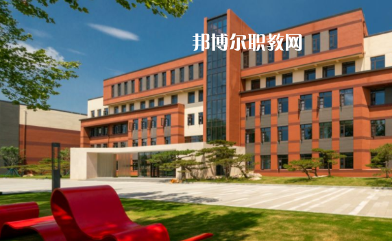 保定科技中等專業(yè)學(xué)校怎么樣、好不好