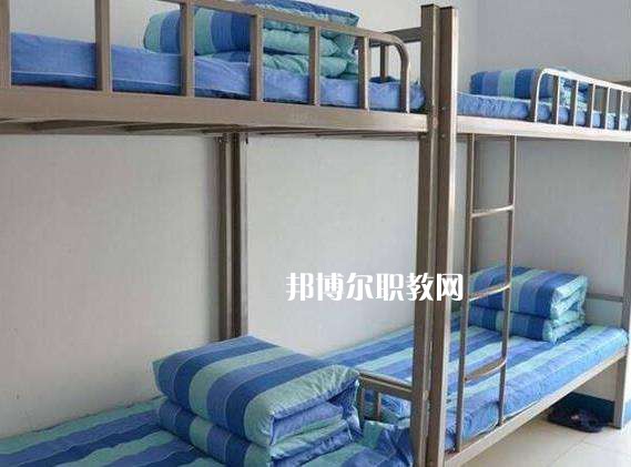 秦皇島市燕?？萍悸殬I(yè)學(xué)校2022年宿舍條件