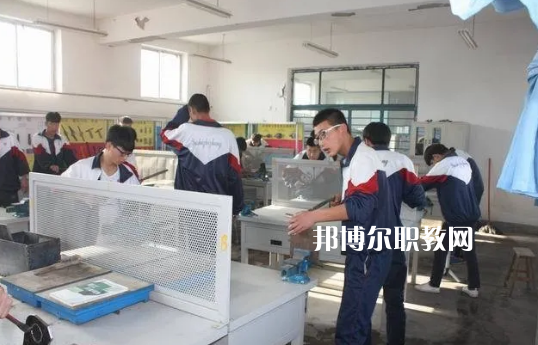 榆中縣職業(yè)教育中心怎么樣、好不好