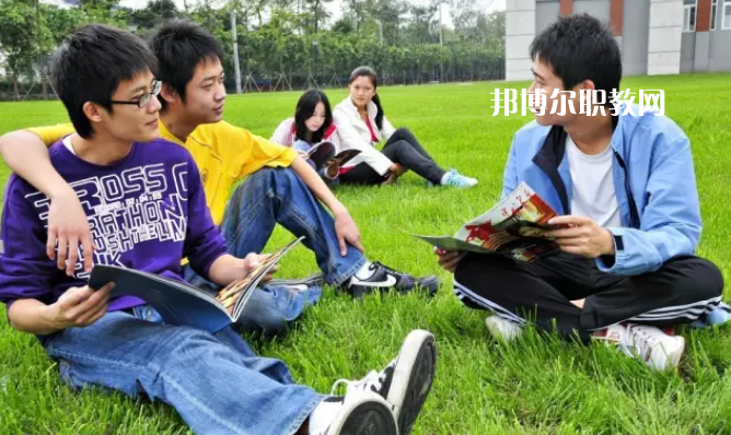 陜西創(chuàng)新工程技術(shù)學(xué)校2022年報(bào)名條件、招生要求、招生對(duì)象