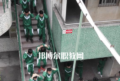 臺山培英職業(yè)技術(shù)學(xué)校2022年報名條件、招生要求、招生對象