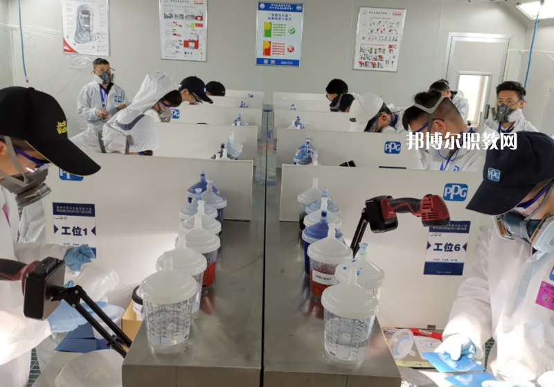 貴州交通運輸學(xué)校2022年報名條件、招生要求、招生對象