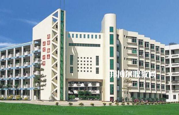 重慶第二農(nóng)業(yè)學(xué)校2022年學(xué)費(fèi)、收費(fèi)多少 