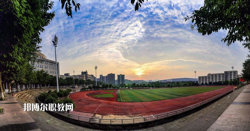 重慶第二農(nóng)業(yè)學(xué)校2022年報(bào)名條件、招生要求、招生對(duì)象