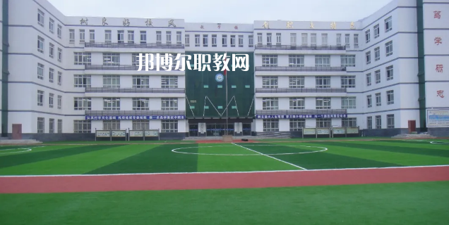 文縣職業(yè)技術(shù)學(xué)校2022年報名條件、招生要求、招生對象