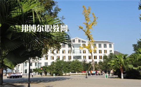  重慶綦江職業(yè)技術(shù)學(xué)校2022年招生錄取分數(shù)線 