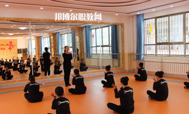 通渭縣職業(yè)中等專(zhuān)業(yè)學(xué)校2022年招辦聯(lián)系電話