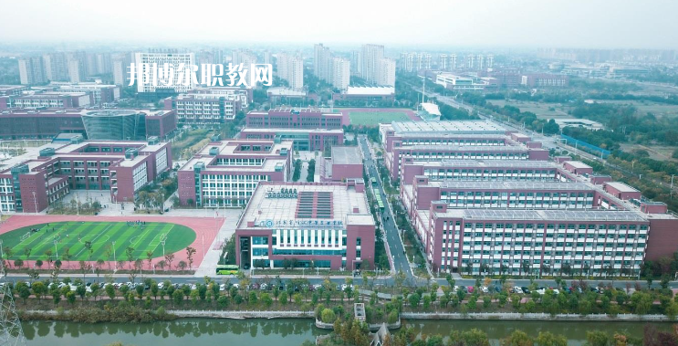 江蘇靖江中等專業(yè)學校怎么樣、好不好