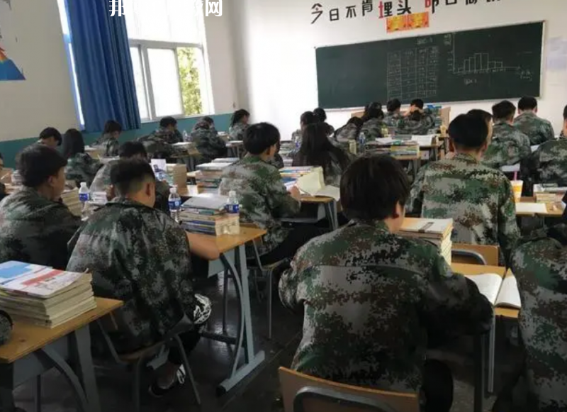 甘肅華圓科技技工學校2022年招生辦聯(lián)系電話