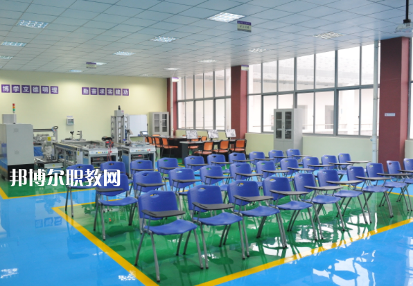 無錫技師學(xué)院2022年報(bào)名條件、招生要求、招生對象