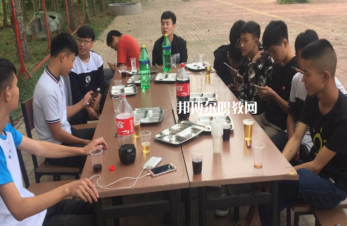 石家莊北方計算機(jī)中等專業(yè)學(xué)校2022年報名條件、招生要求、招生對象