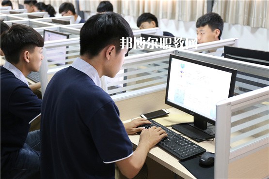石家莊財(cái)經(jīng)商貿(mào)學(xué)校2022年報(bào)名條件、招生要求、招生對(duì)象