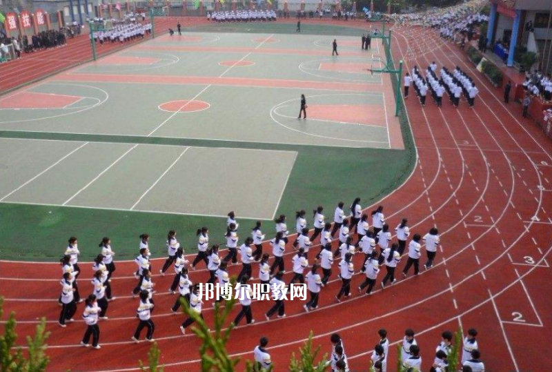重慶巫溪縣職業(yè)教育中心2022年報(bào)名條件、招生要求、招生對象