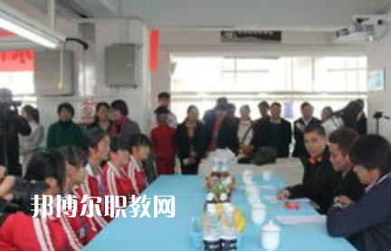 貴州盤州職業(yè)技術學校2022年學費、收費多少