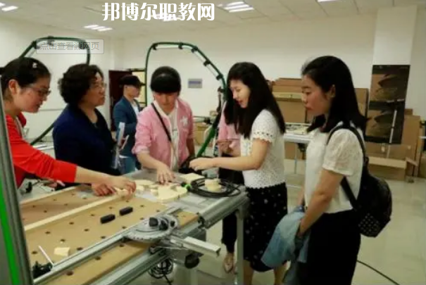 重慶風(fēng)景園林技工學(xué)校2022年報(bào)名條件、招生要求、招生對象