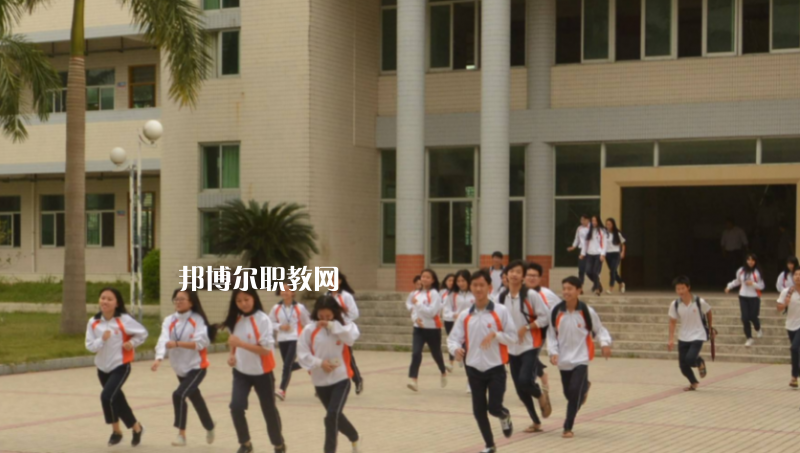 汕頭潮陽區(qū)職業(yè)技術學校2022年報名條件、招生要求、招生對象