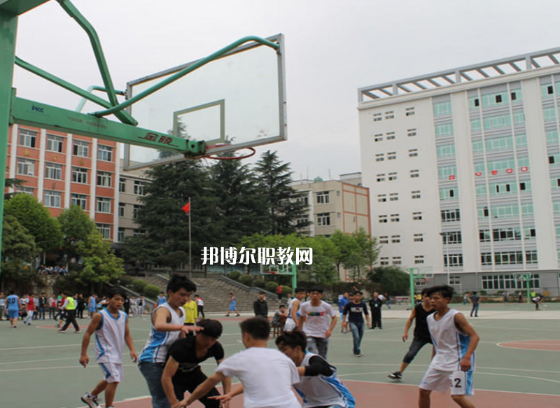 貴州金蓉?zé)o線電技工學(xué)校怎么樣、好不好