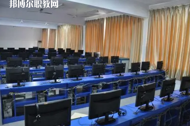 四川省信息通信學(xué)校2022年報(bào)名條件、招生對(duì)象、招生要求