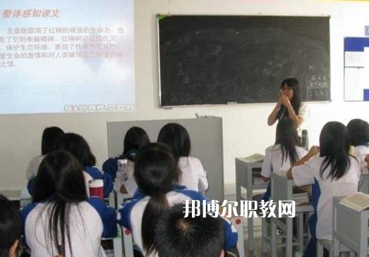 汕頭中博職業(yè)技術(shù)學(xué)校2022年報(bào)名條件、招生要求、招生對(duì)象